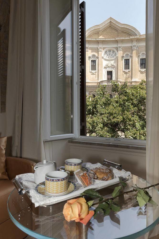 Navona Luxury Couette-café Rome