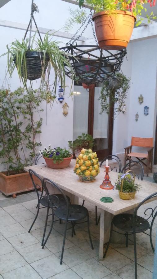 Gasthuis Relais La Canfora Rome