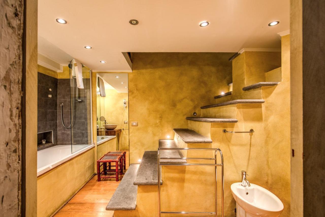 Magenta Collection Specchi Rome