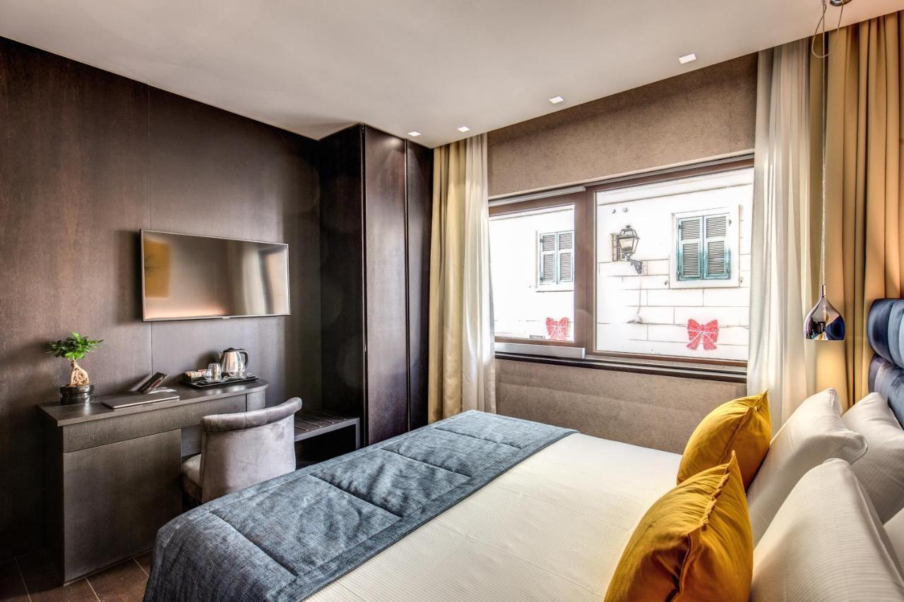 Hotel Prassede Palace