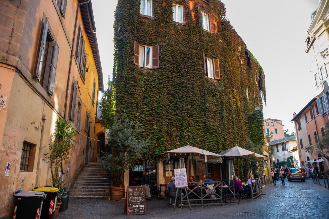 Justacasa Scala Trastevere