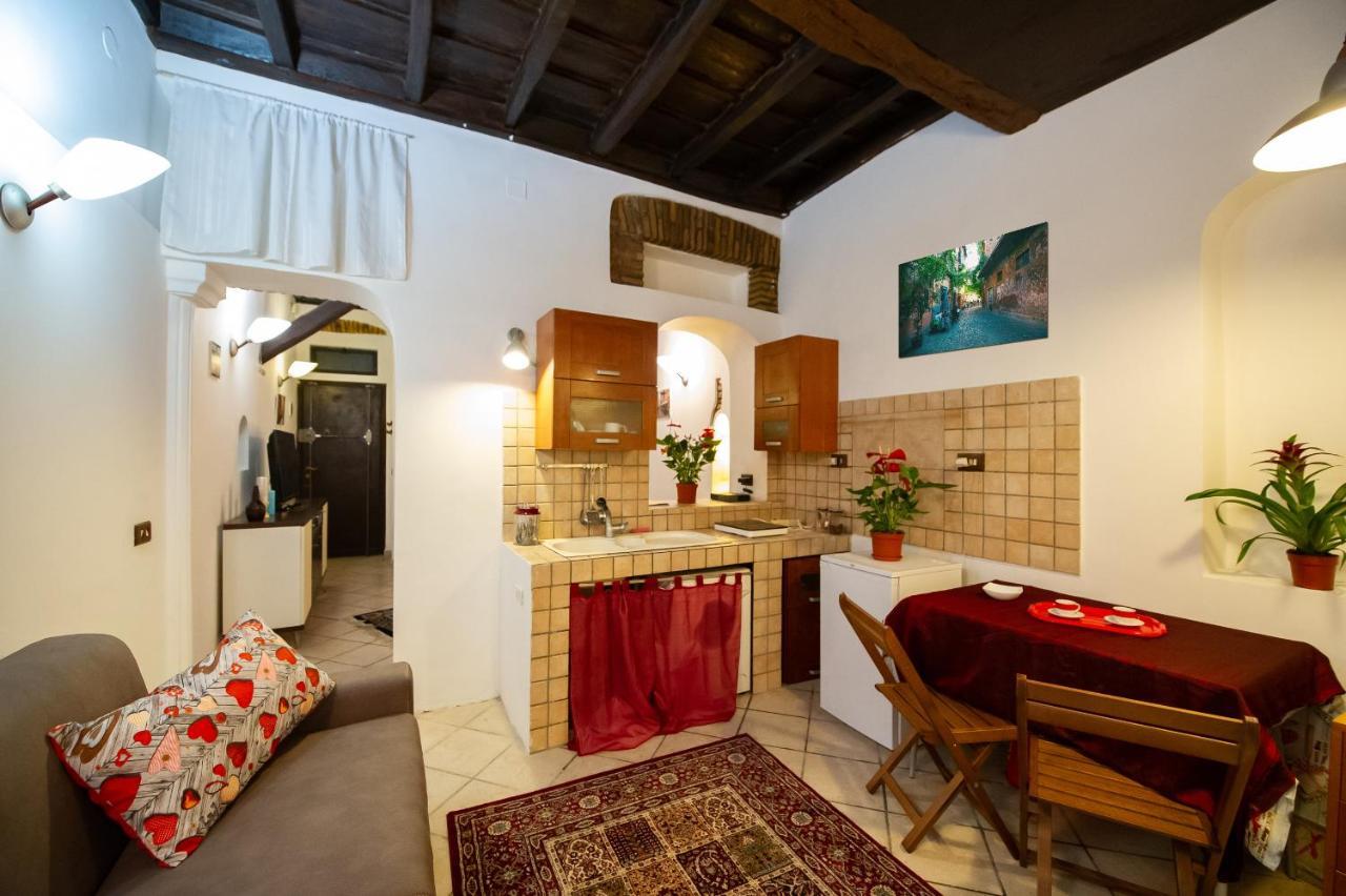 Justacasa Scala Trastevere *