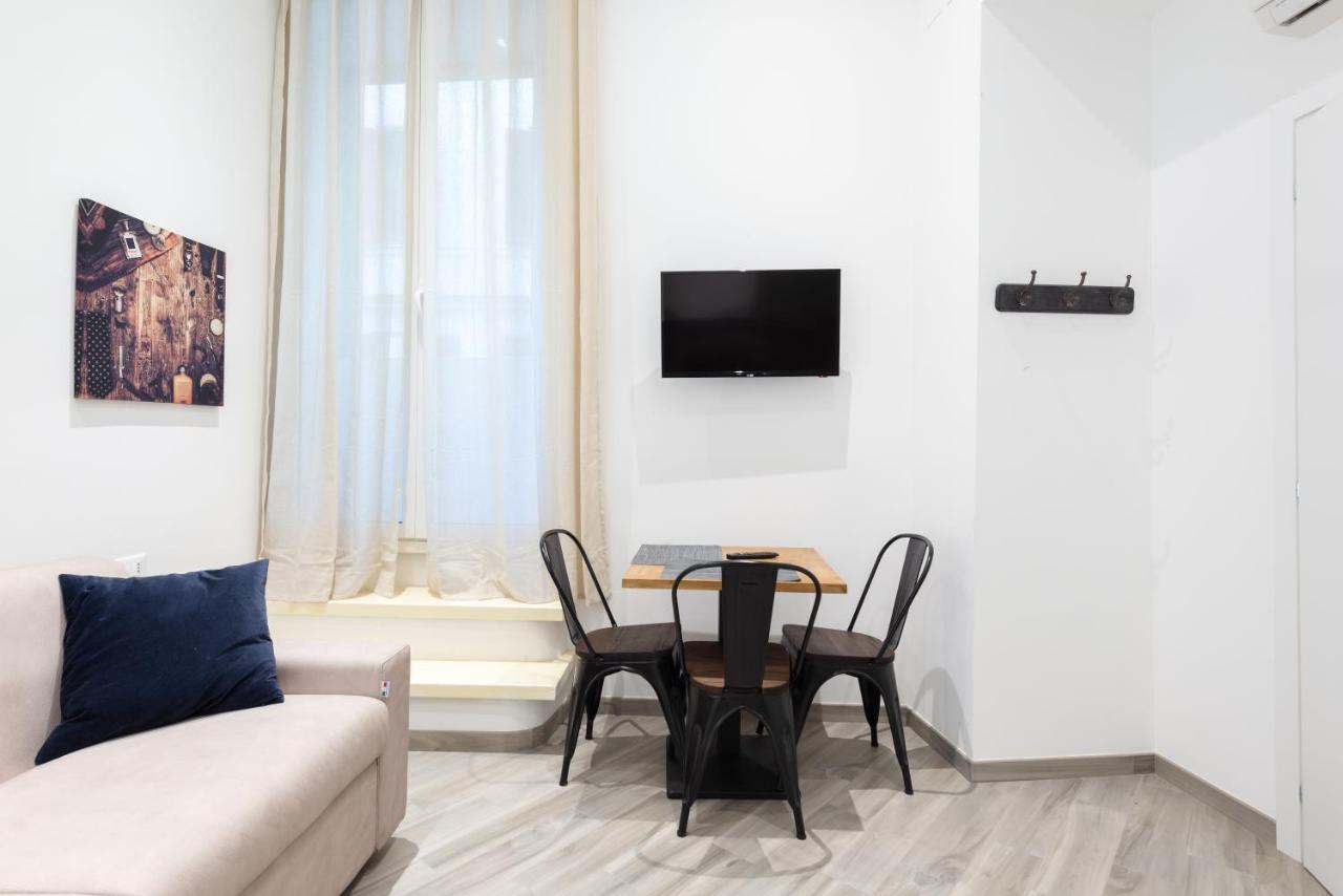 Navona 7 Apartment *