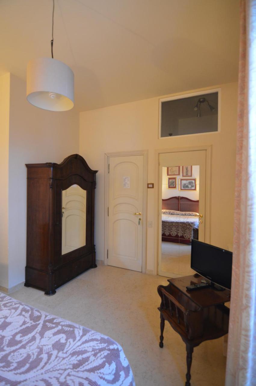 Gasthuis Relais La Canfora Rome