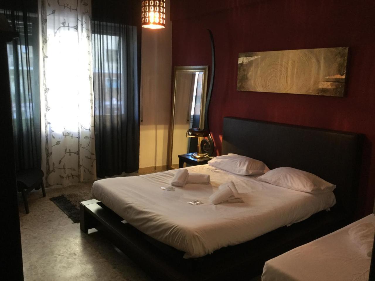 Iron Bridge Accommodation Rome