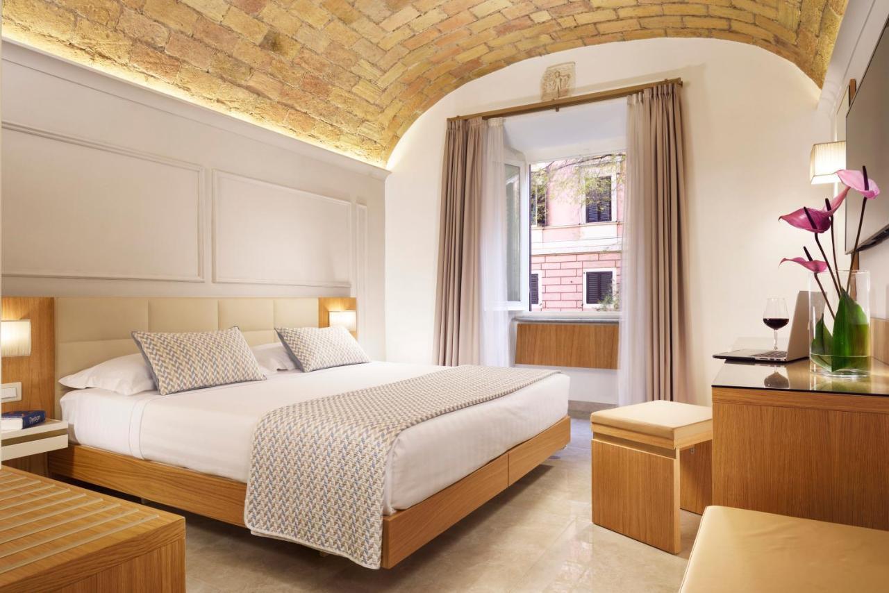 Magica Luna Boutique - Hotel Roma
