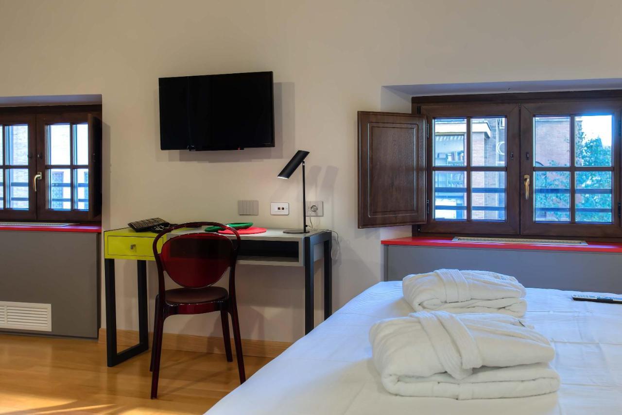 Etico Rome