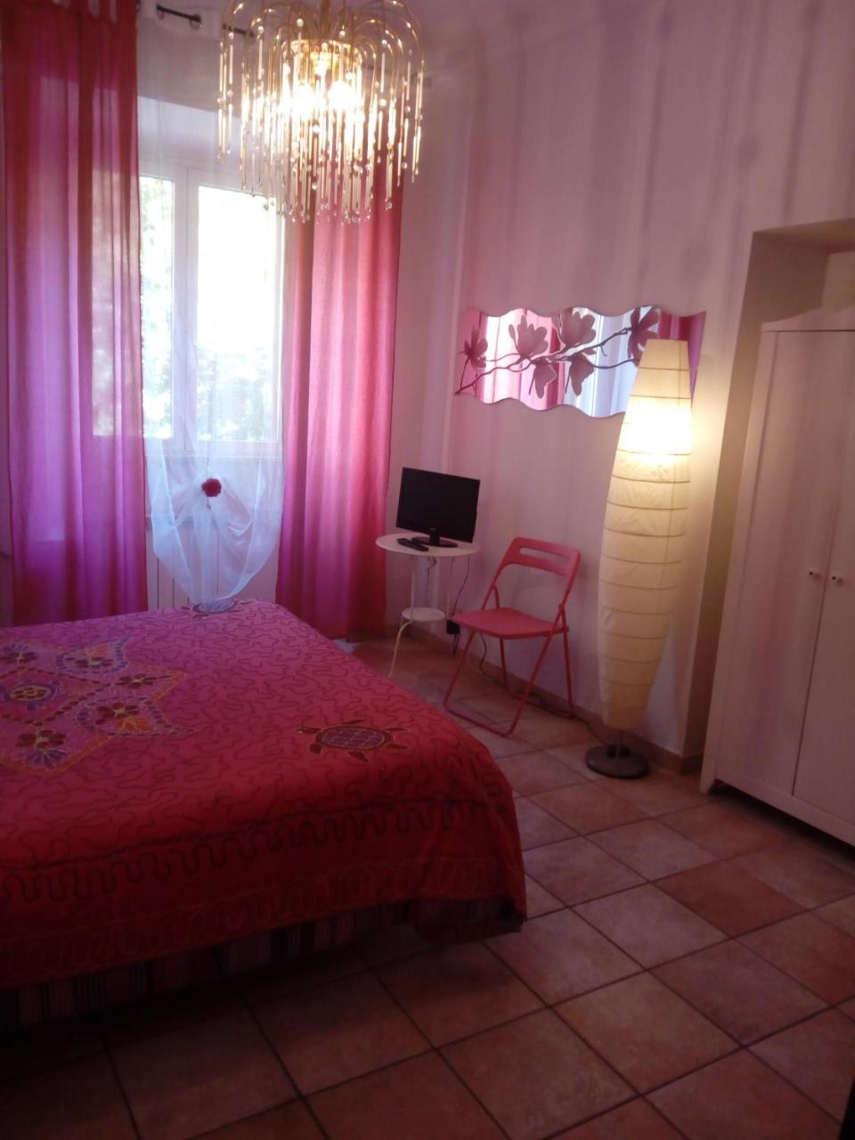 Max House Couette-café