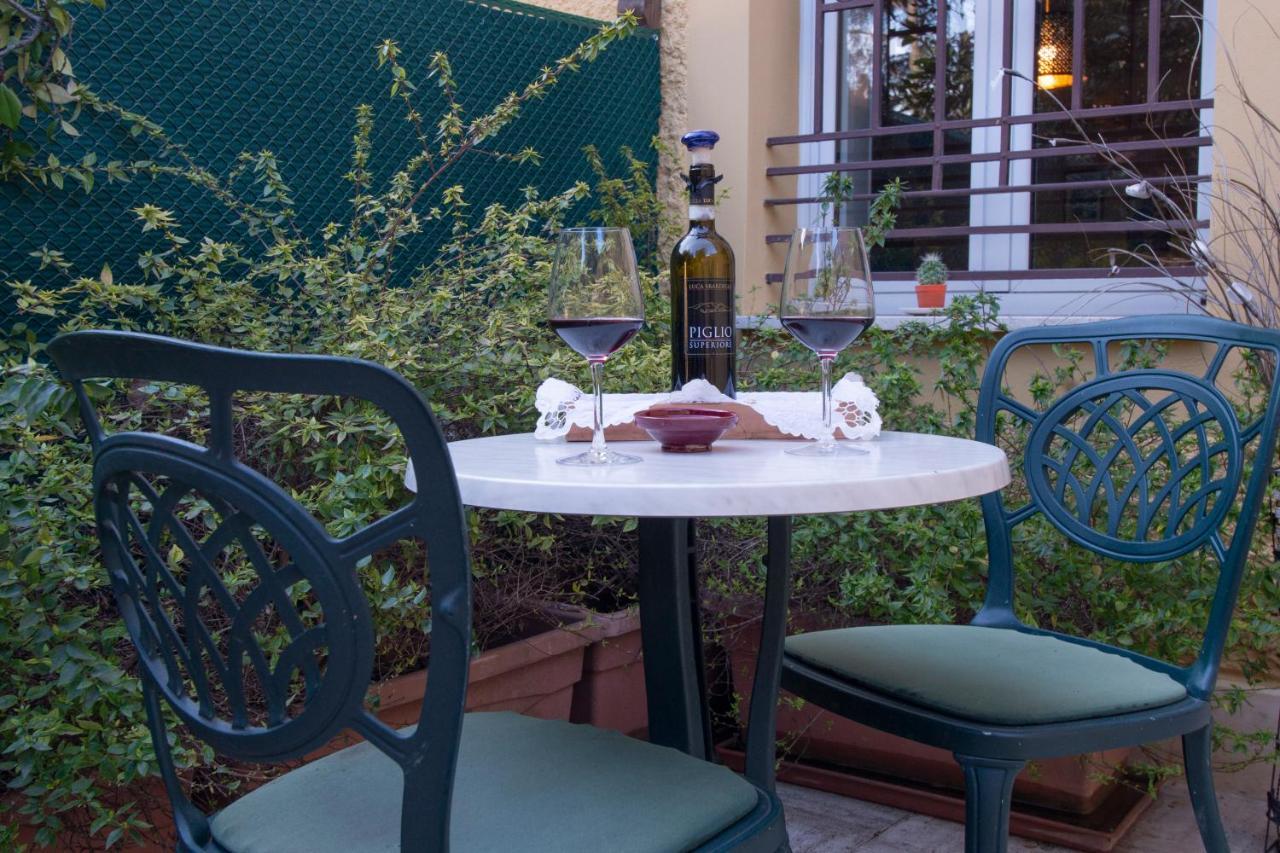 Acomodação com café da manhã  Delle Camerie 2*