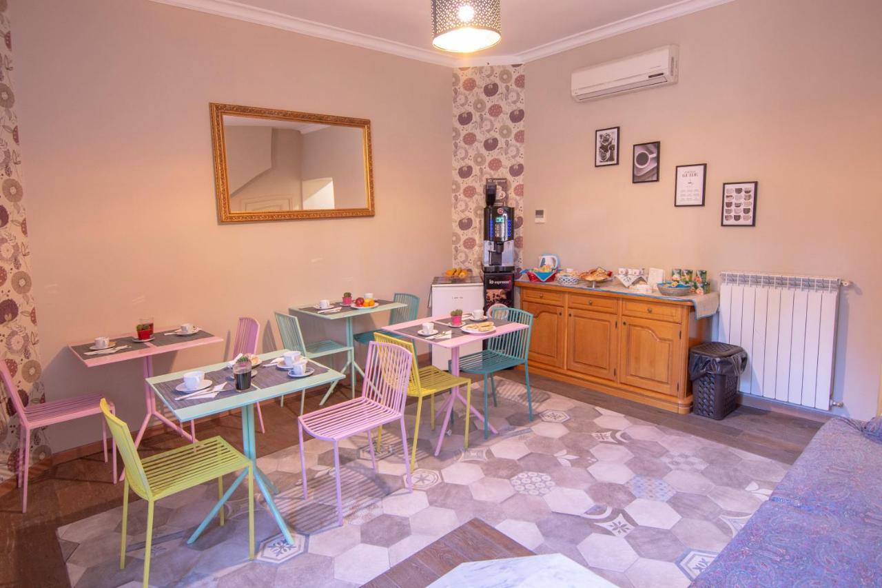 Delle Camerie Acomodação com café da manhã  2*