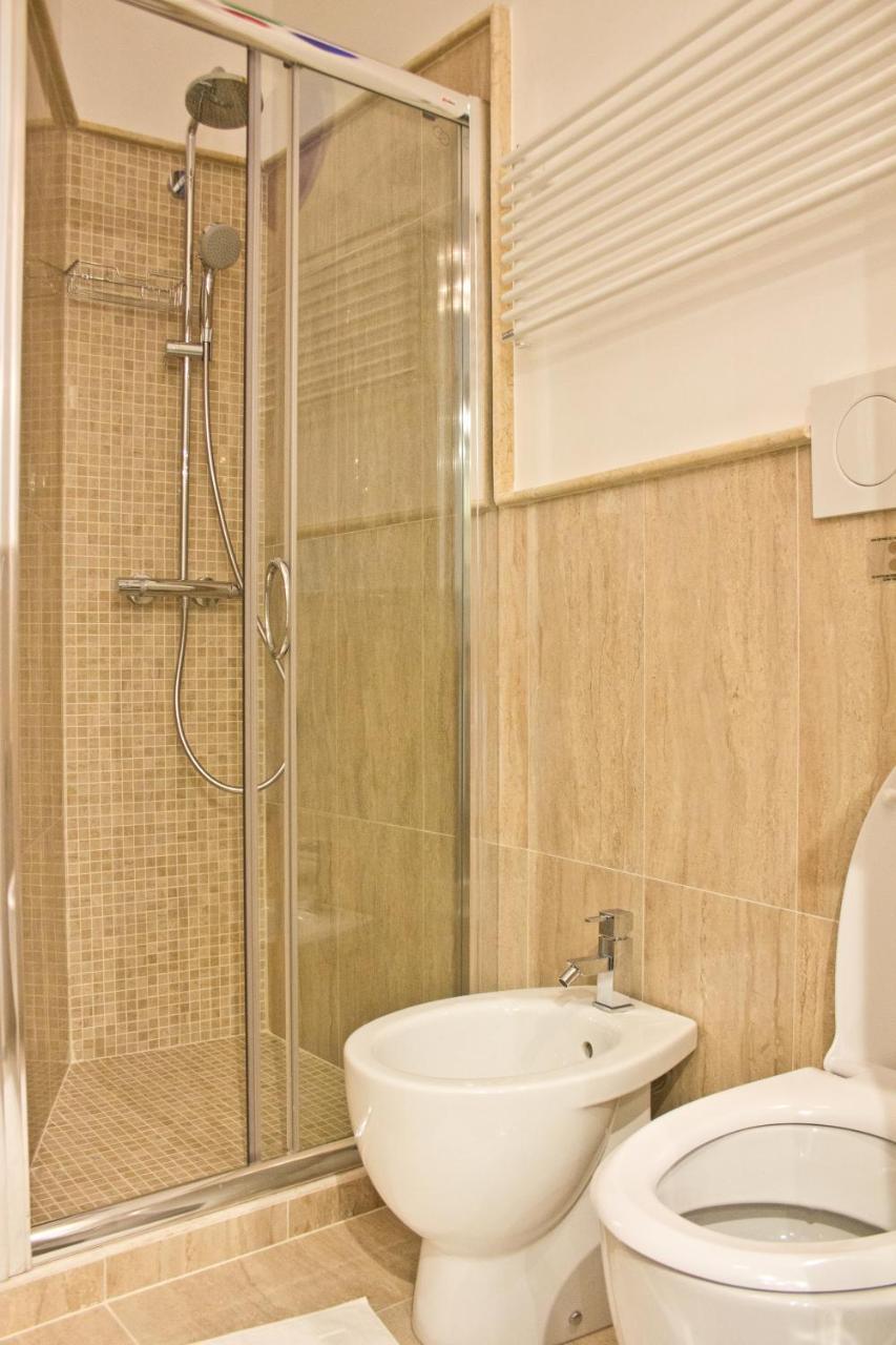 Glamroom Vatican * Rome