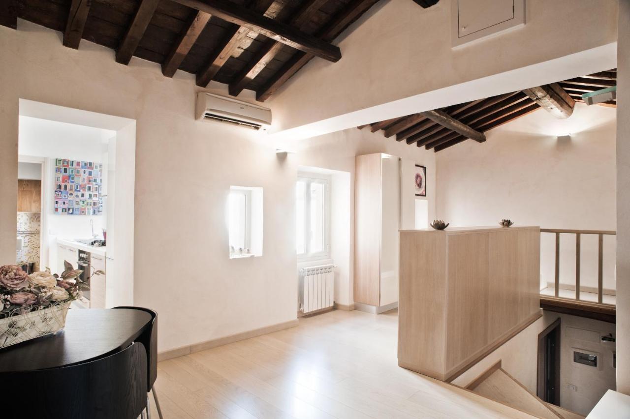 Mansarda Campo Dei Fiori - Via Dei Balestrari 37 Appartement