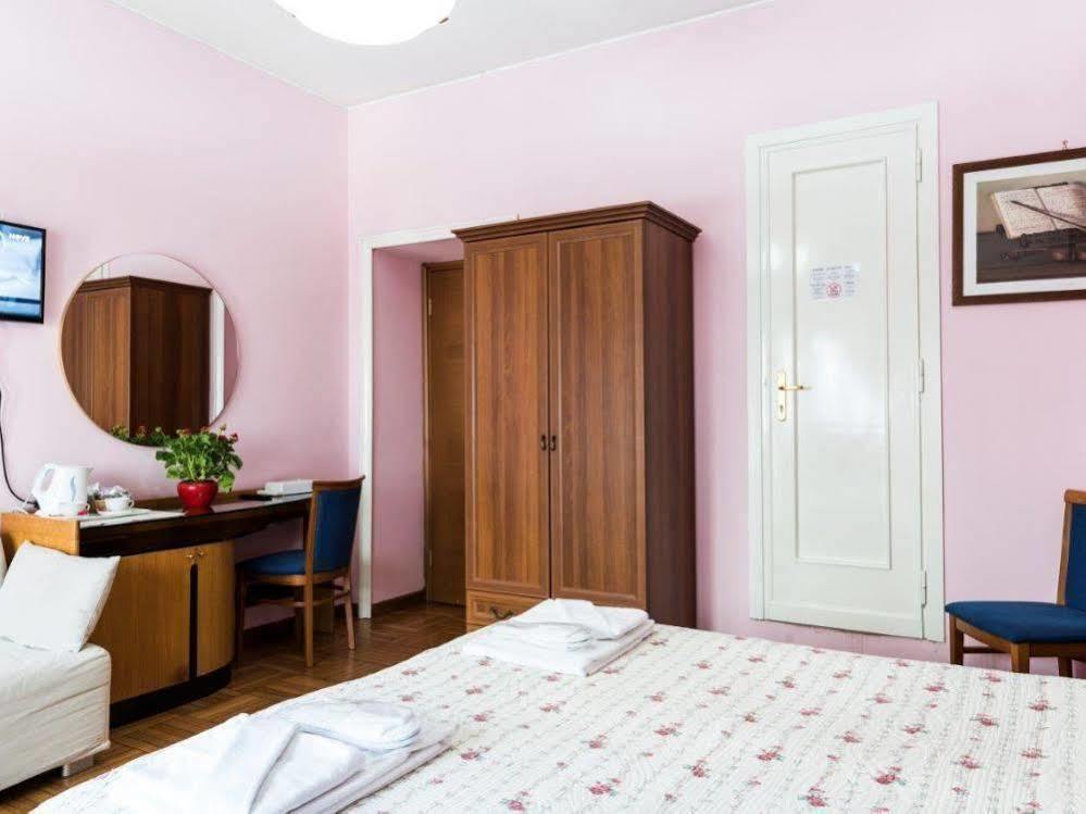 Bed & Breakfast Ai Musei Vaticani Bb Rome
