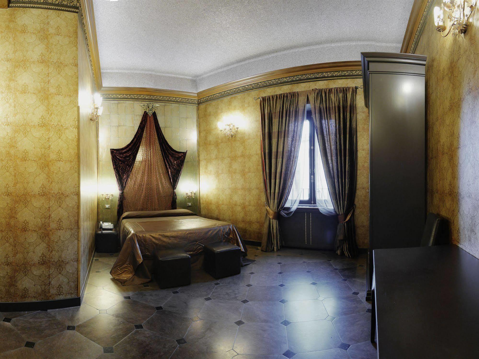 Hotel Antica Dimora Delle Cinque Lune