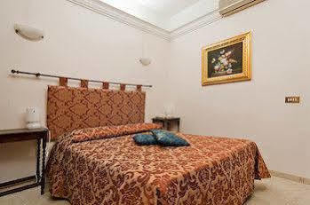 Regina Giovanna Hotel Rome