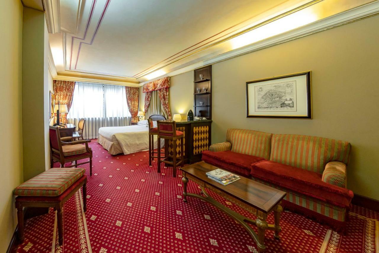 River Chateau 4* Rome