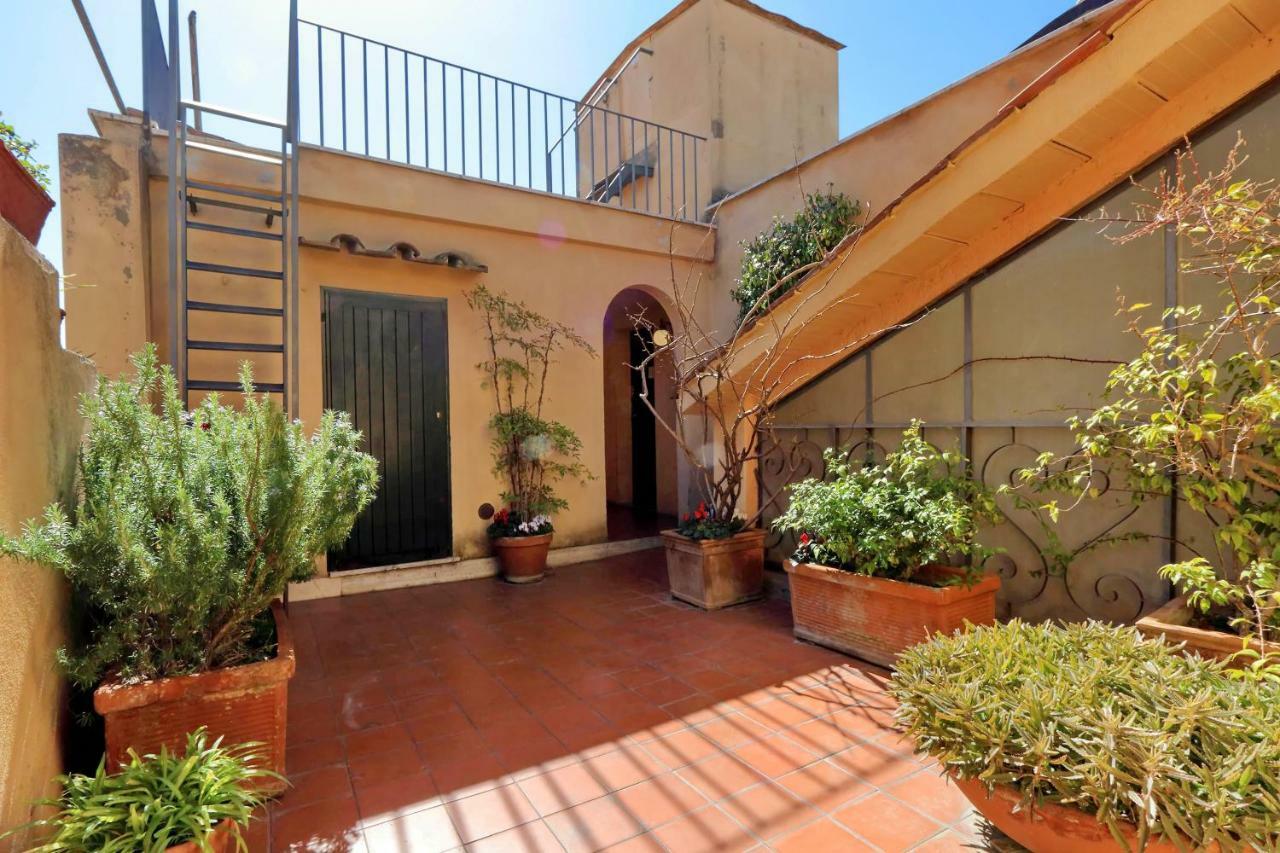 Monti Charme - My Extra * Rome