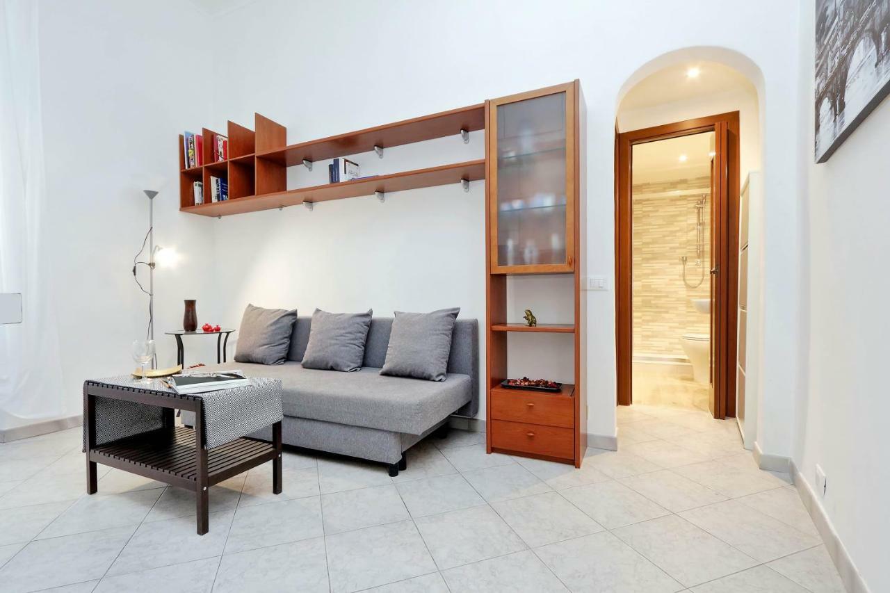 Lungaretta4 * Rome