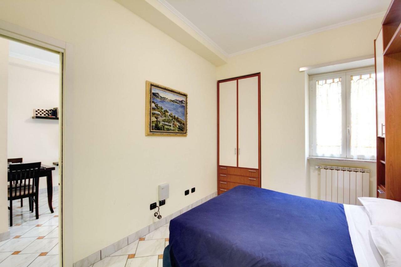 Apartment Azalea/ Colosseo 35 Euro For P