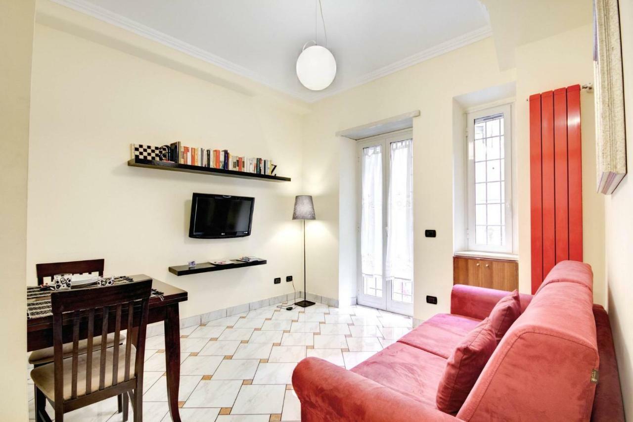 Azalea/ Colosseo 35 Euro For P Apartment Rome