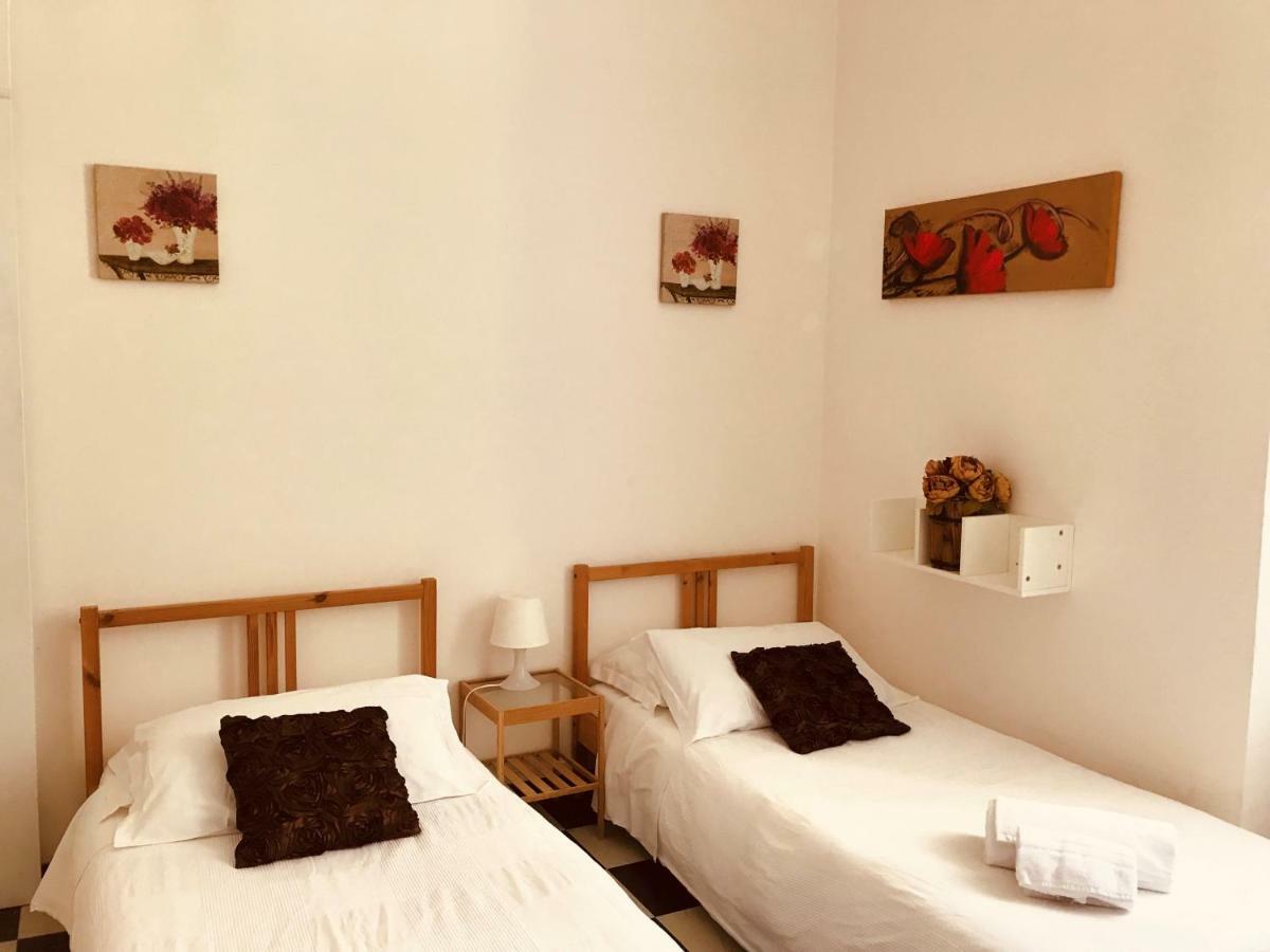 Boarding House International * Rome