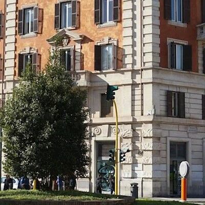 Laura Hotel 3*