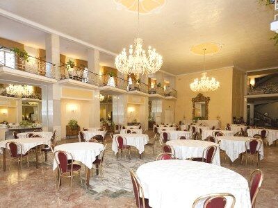 Lh Grand Hermitage