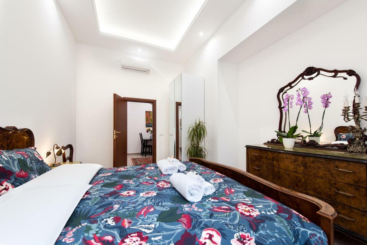 Apartment Circus Maximus N 1-at 400m Metro *