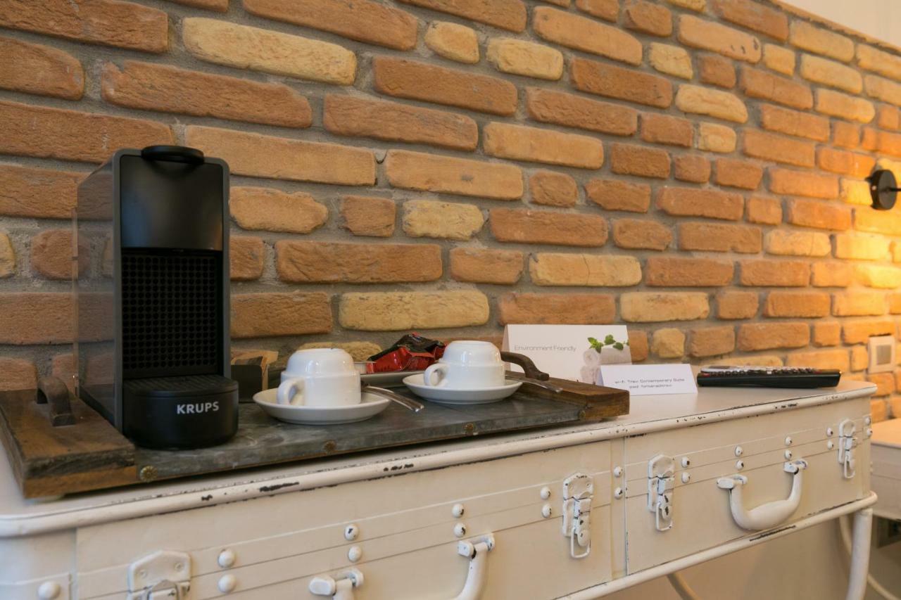 Spagna Ave Couette-café