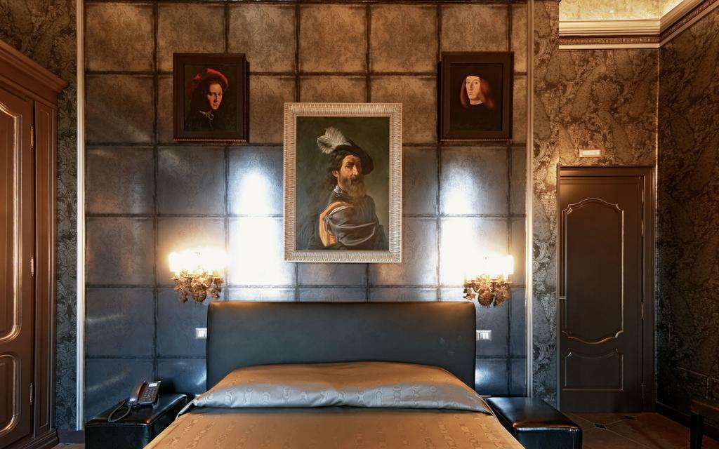 Antica Dimora Delle Cinque Lune Hotel 3*