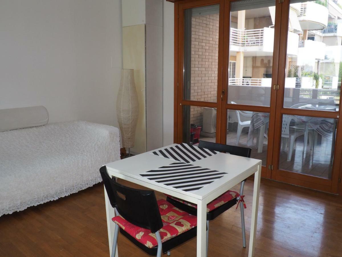Porta Di Apartamento