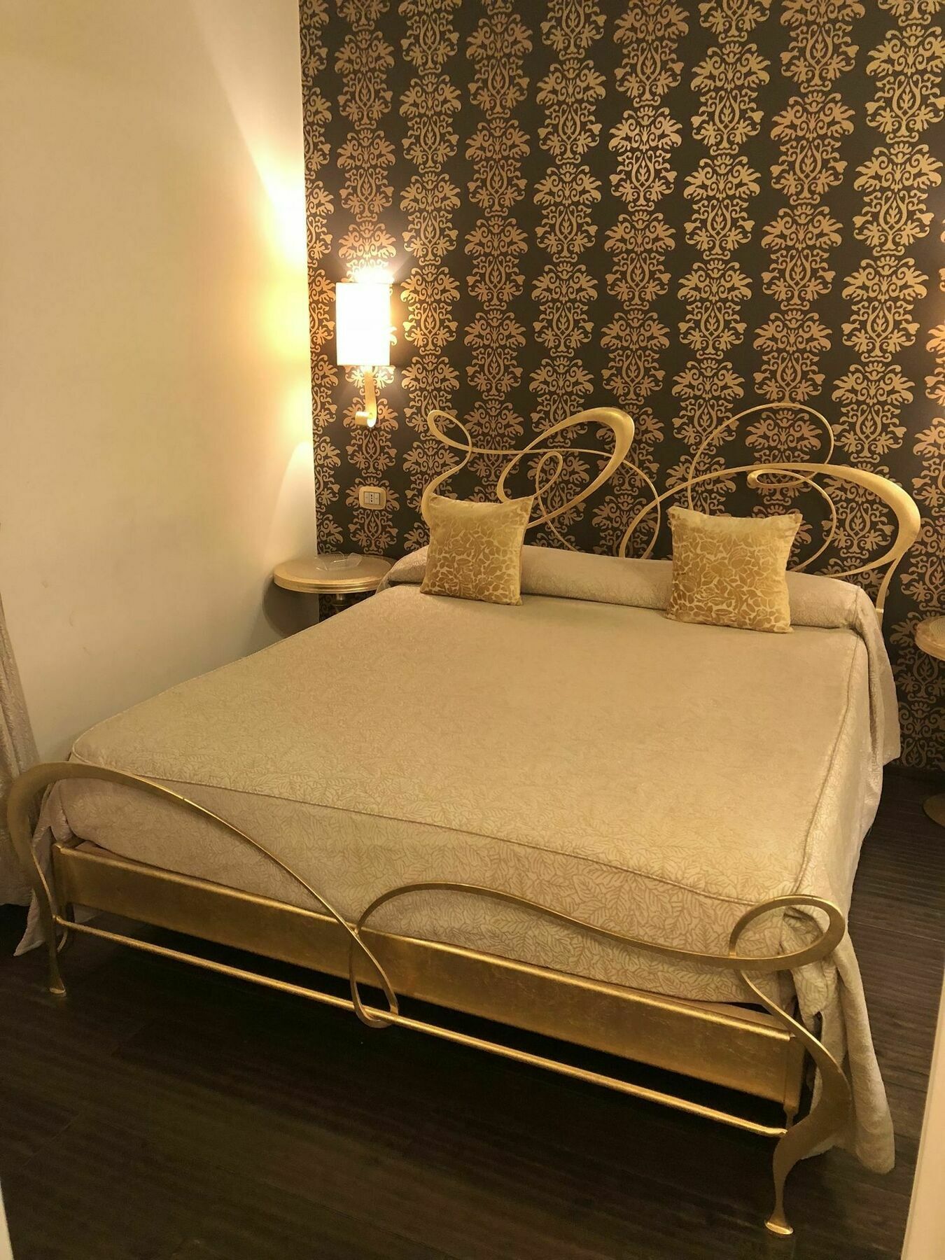 Del Sole-roma Piazza Di Spagna Ripetta Guest house