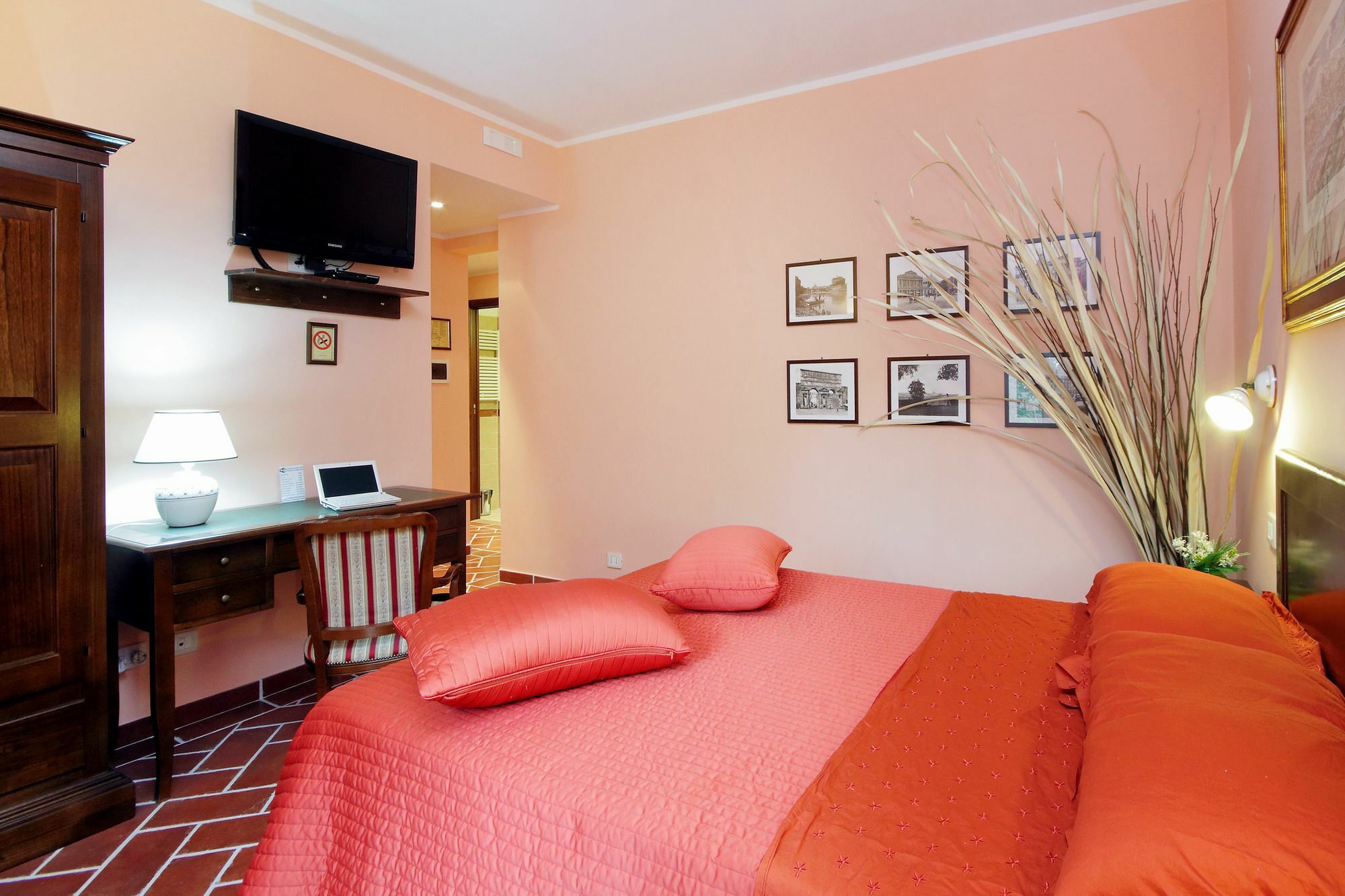 Lillihouse Rome