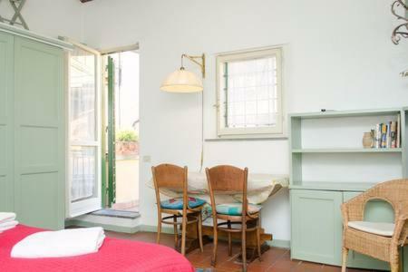 Apartment Coliseum Floor With Terrace And View *