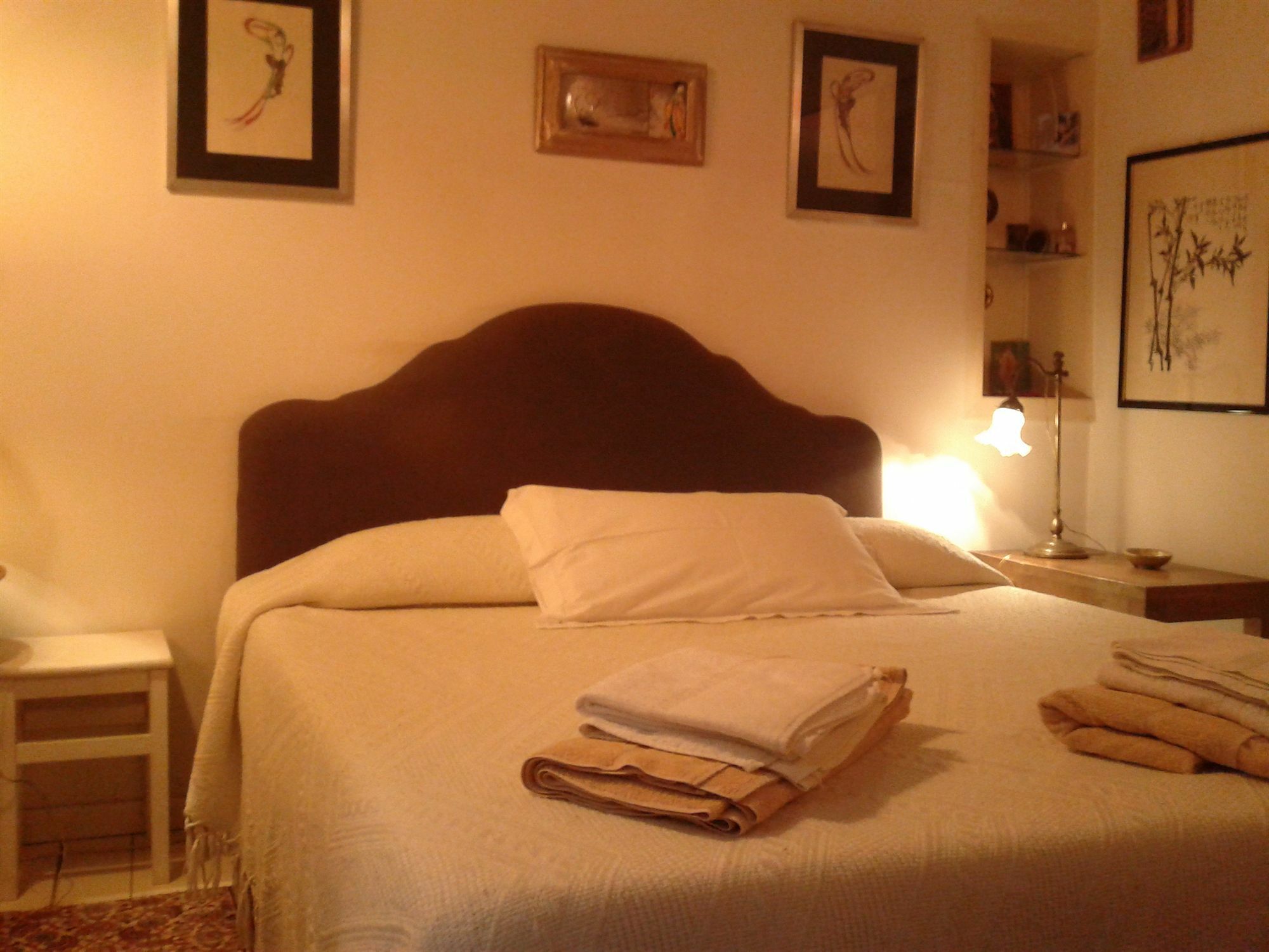 Portico D'ottavia Luxury & Philosophy