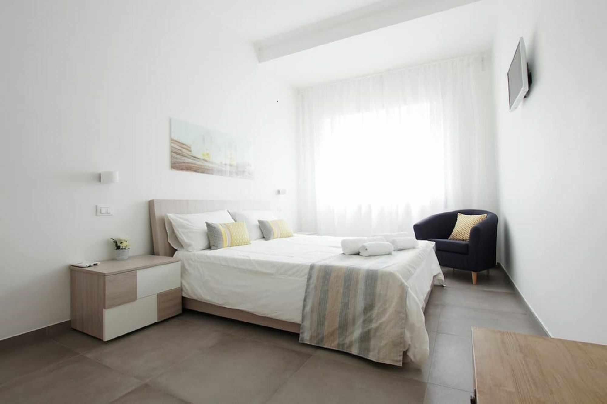 Franca's Apartment