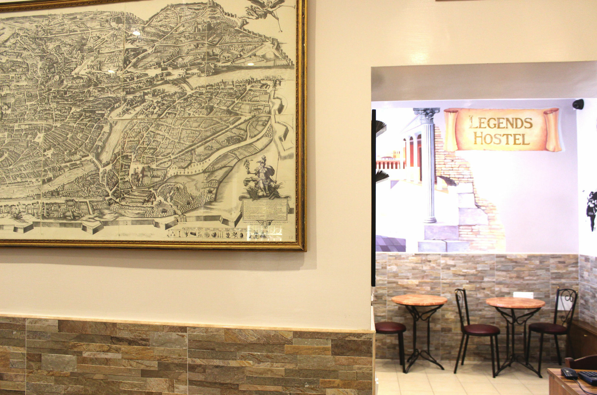 Legends Hostel Rome
