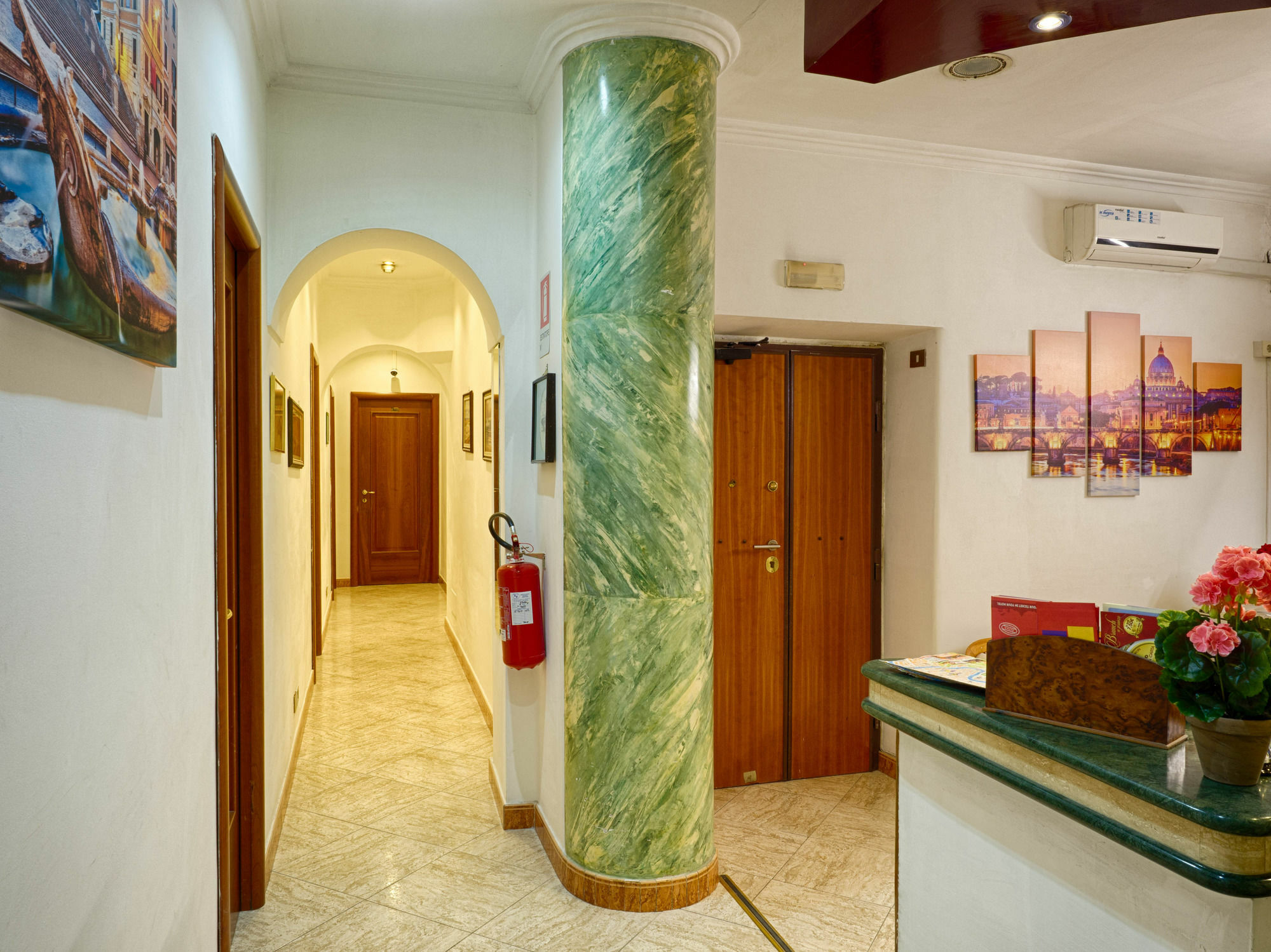 Guest house Sunny 2*