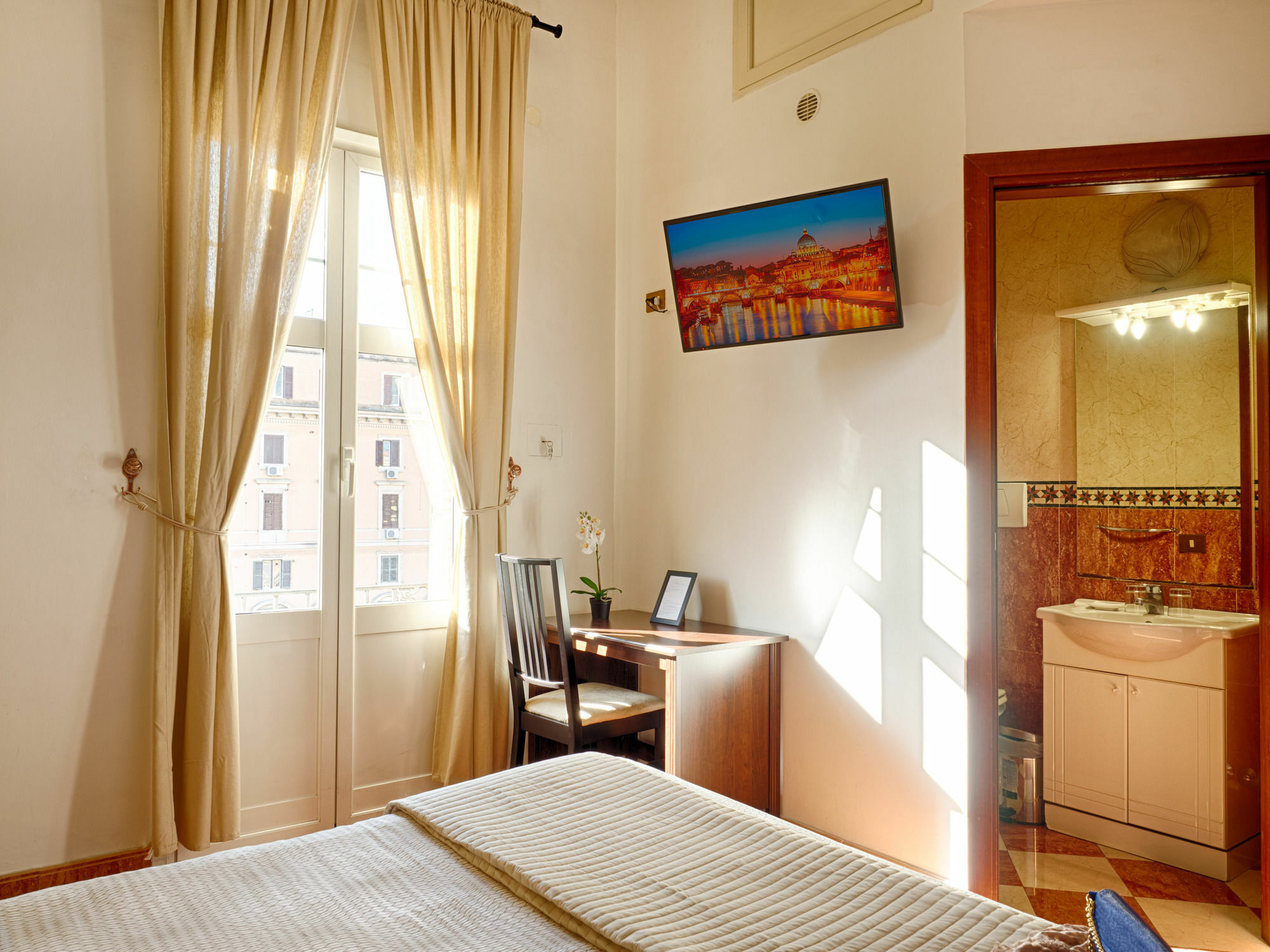 Sunny Guest house