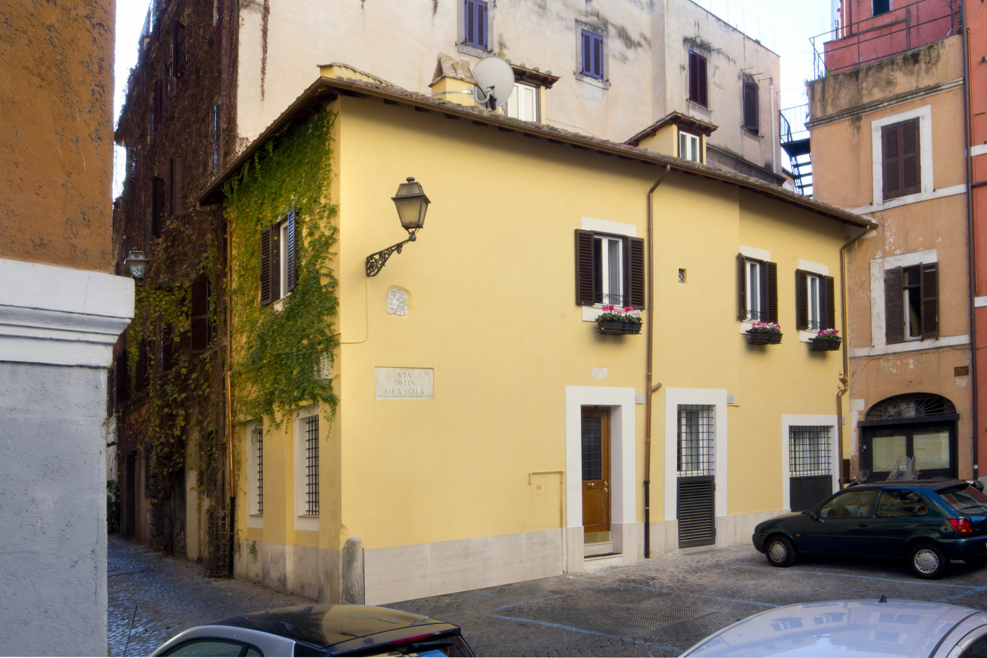 Apartment La Gensola In Trastevere
