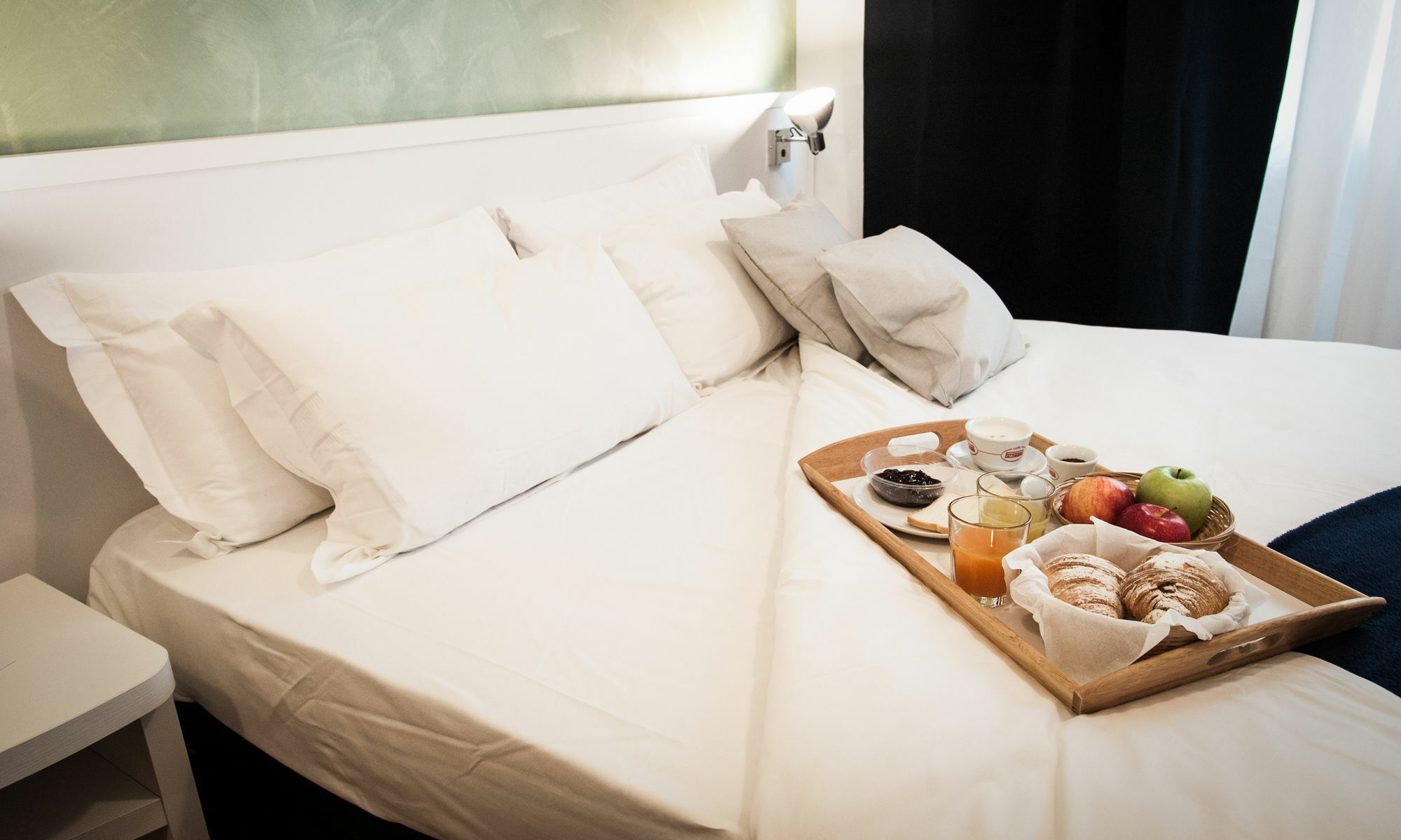 Rometown Guest house 2*