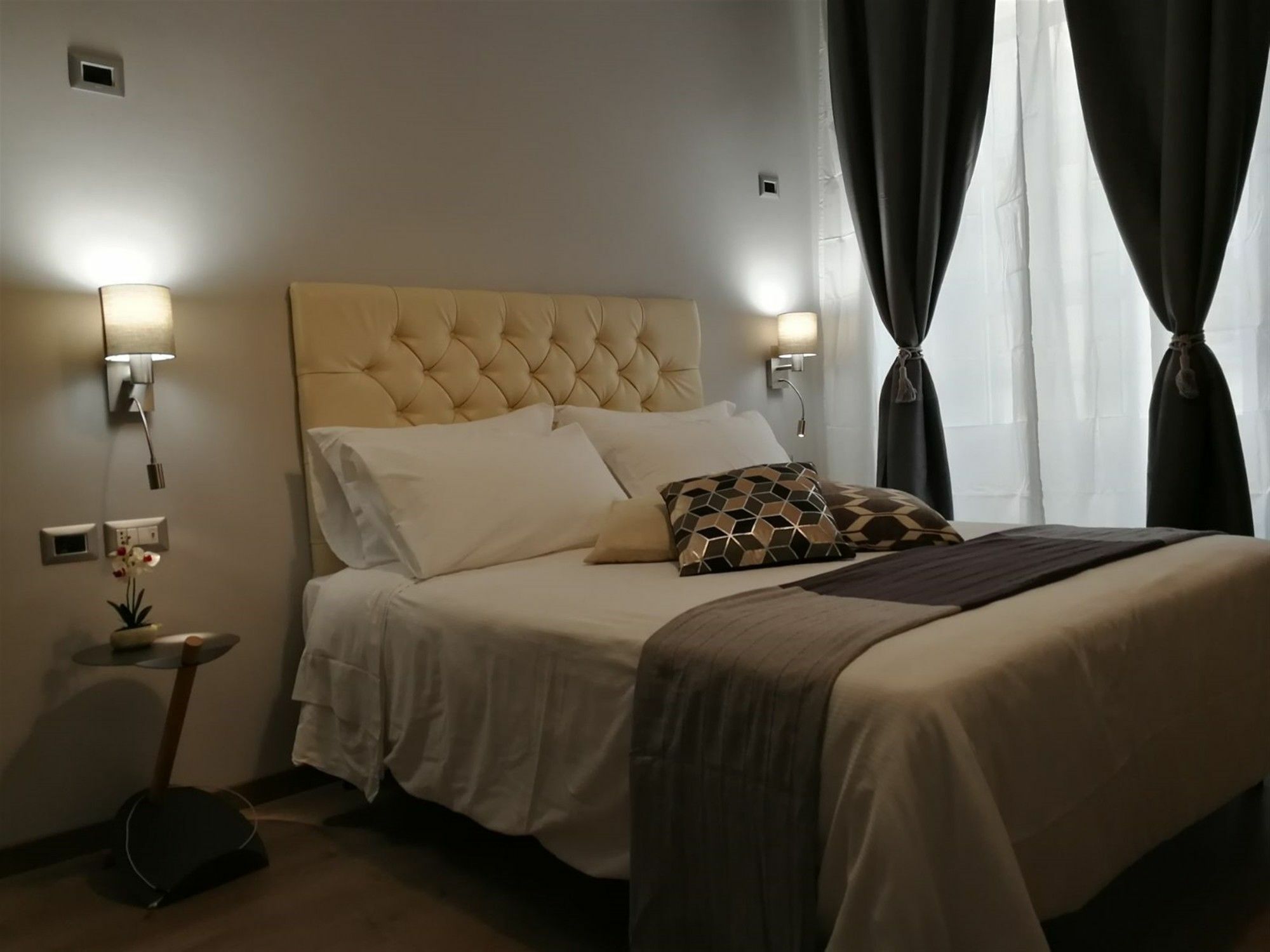 Clementi 18 Rome