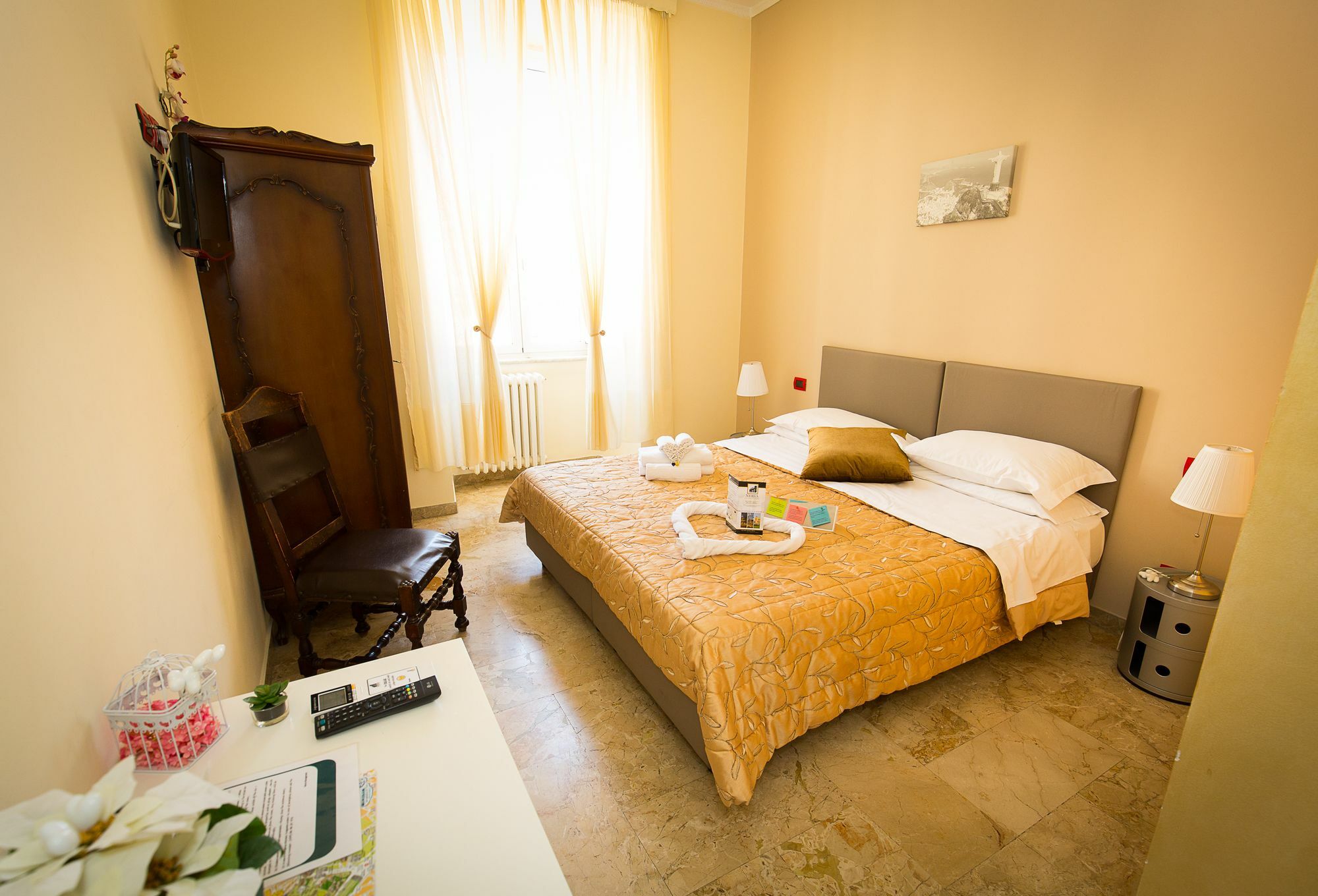 Nerva Cavour 3* Rome