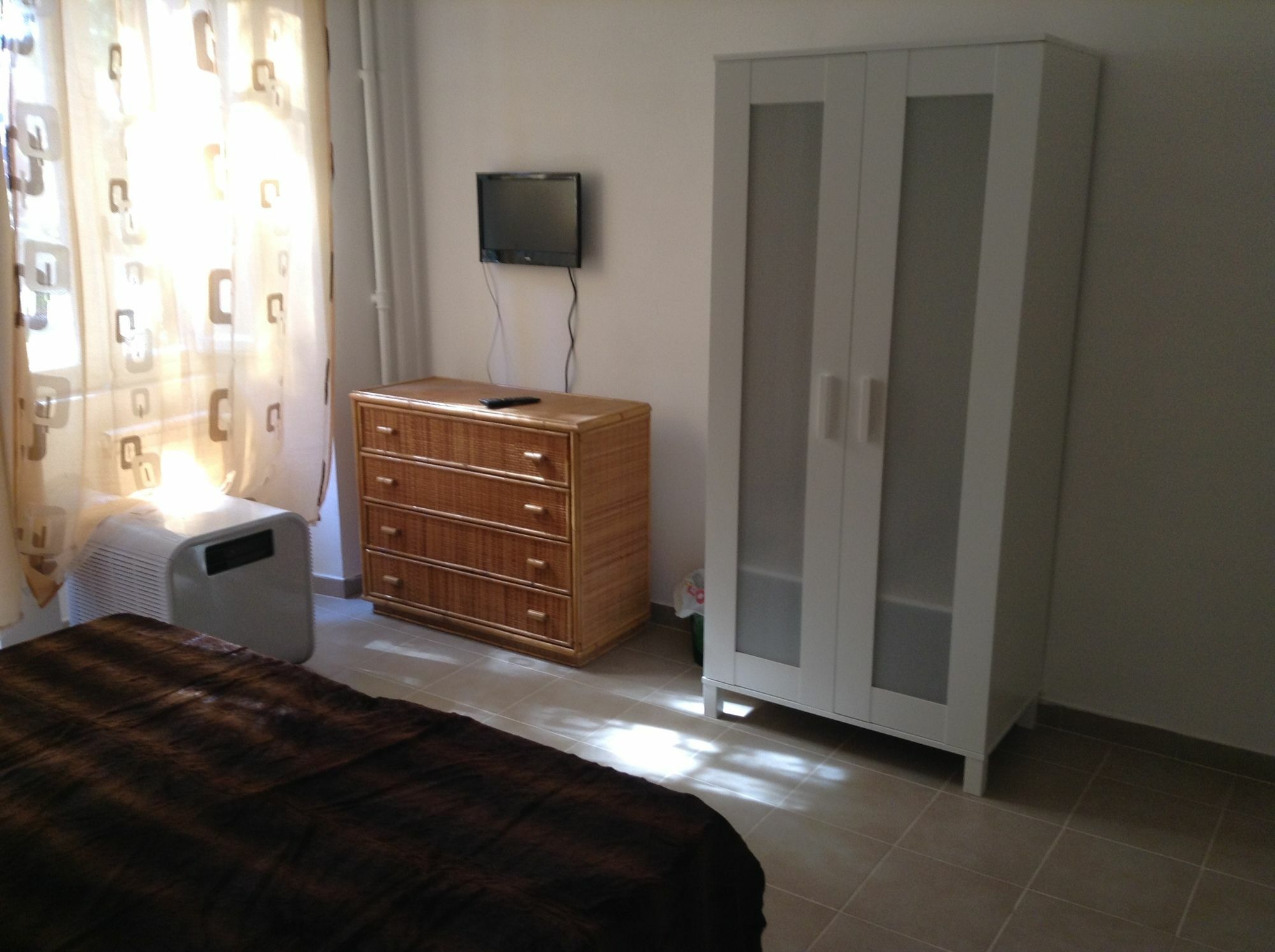 T&v House 2*