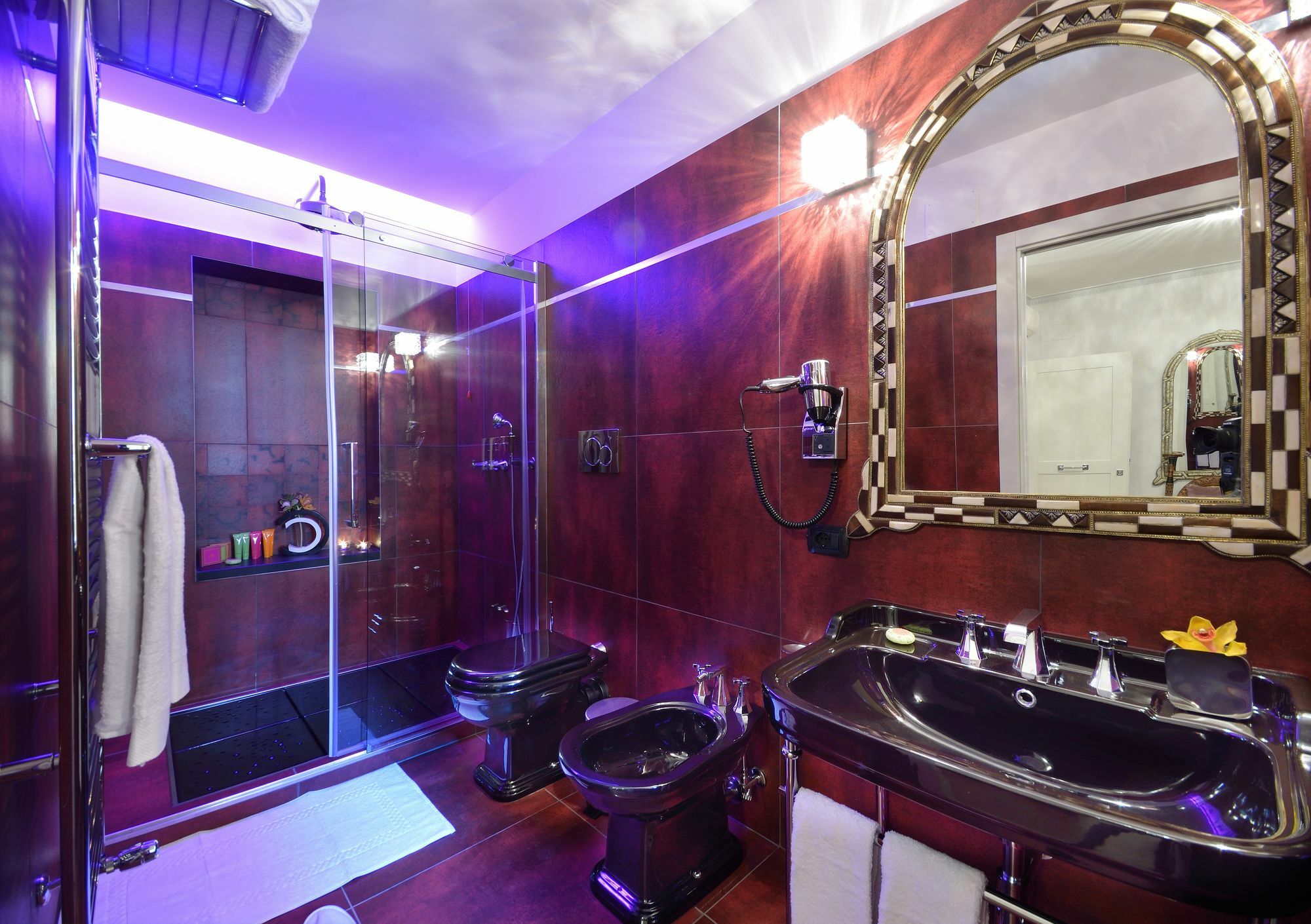 Condotti Guest house 3*
