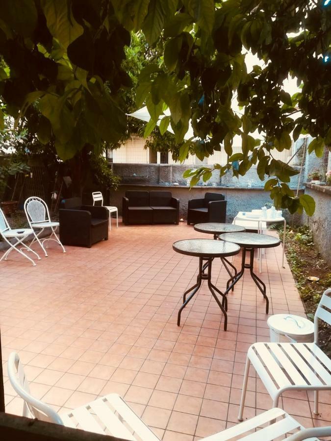 Couette-café Relais Fiorelli 2*