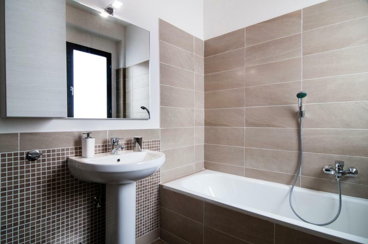 Fonte Laurentina Apartamento Roma