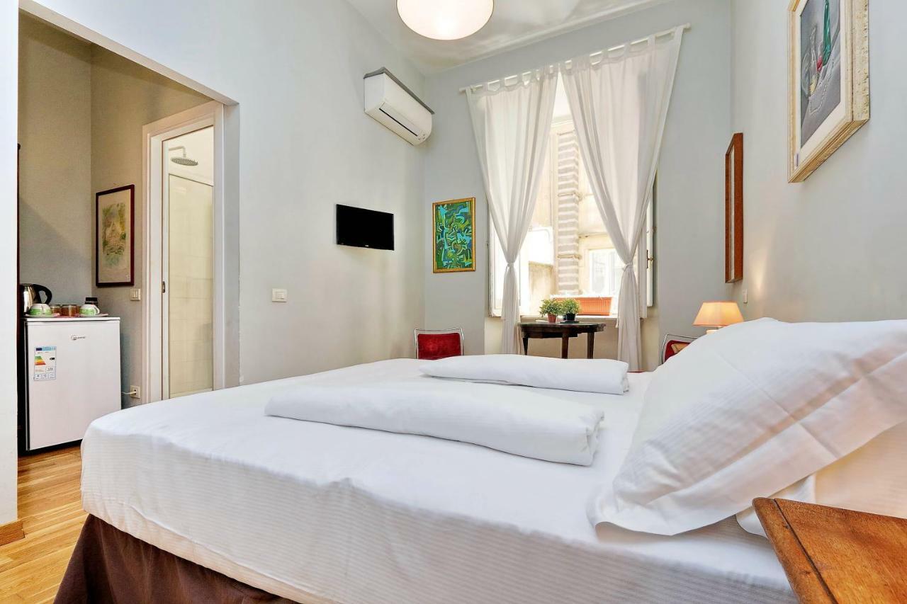 Cassiodoro 19 2* Rome