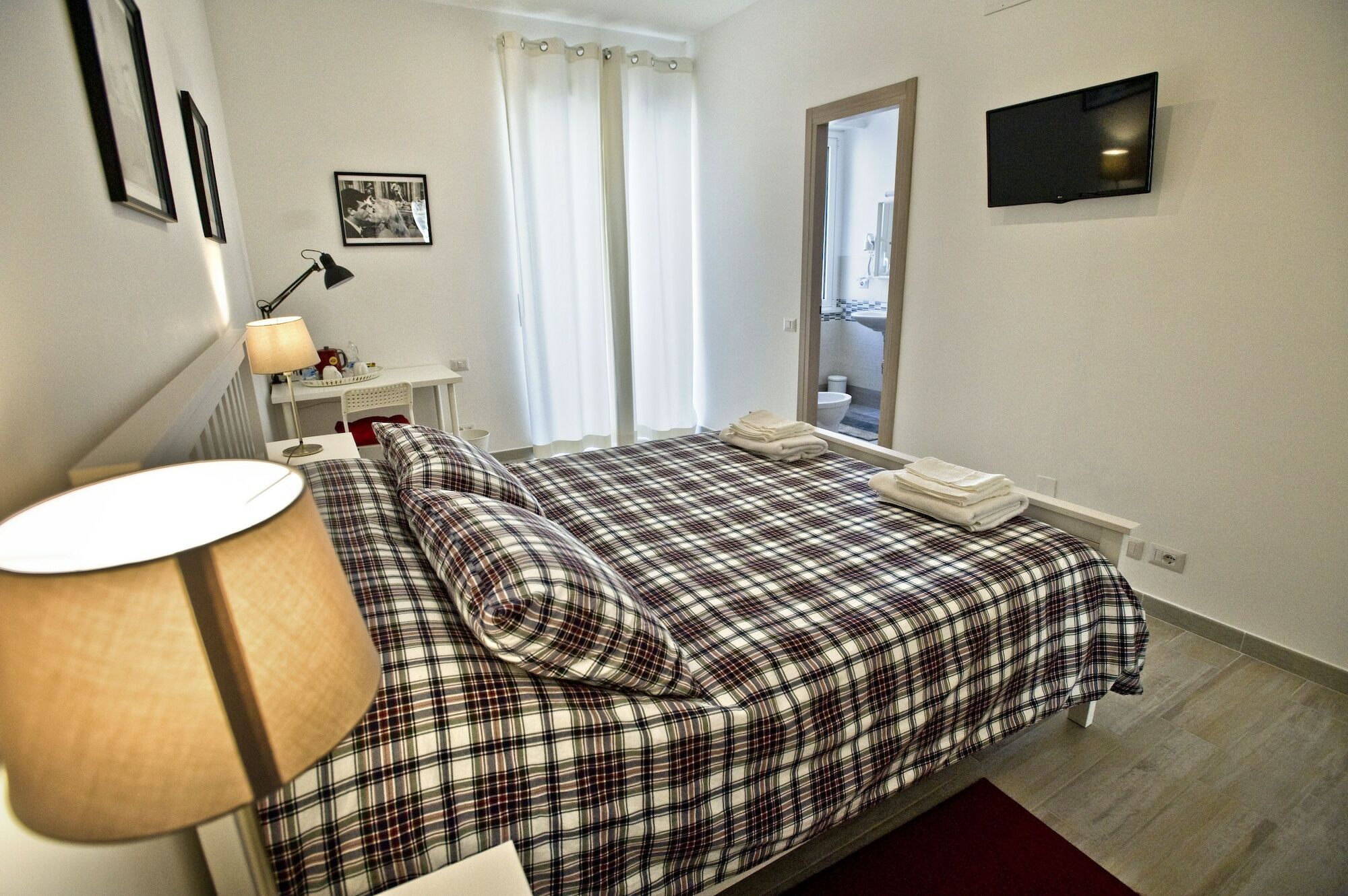 Fellini Bed & Breakfast 3*