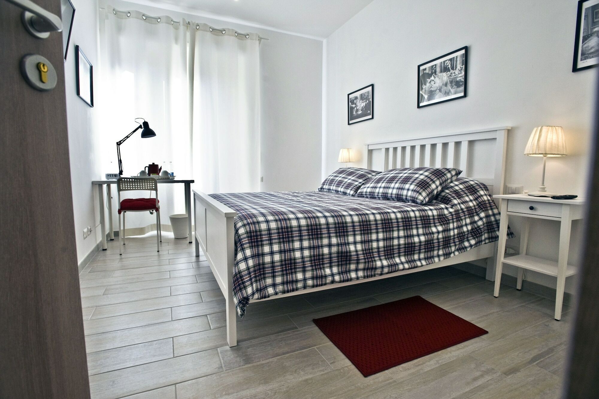 Fellini Bed & Breakfast 3*